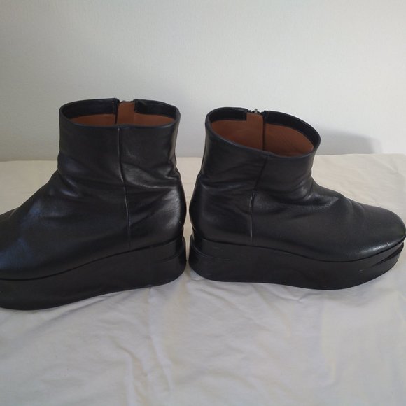 Loop Platform Ankle Boots - Picture 5 of 8